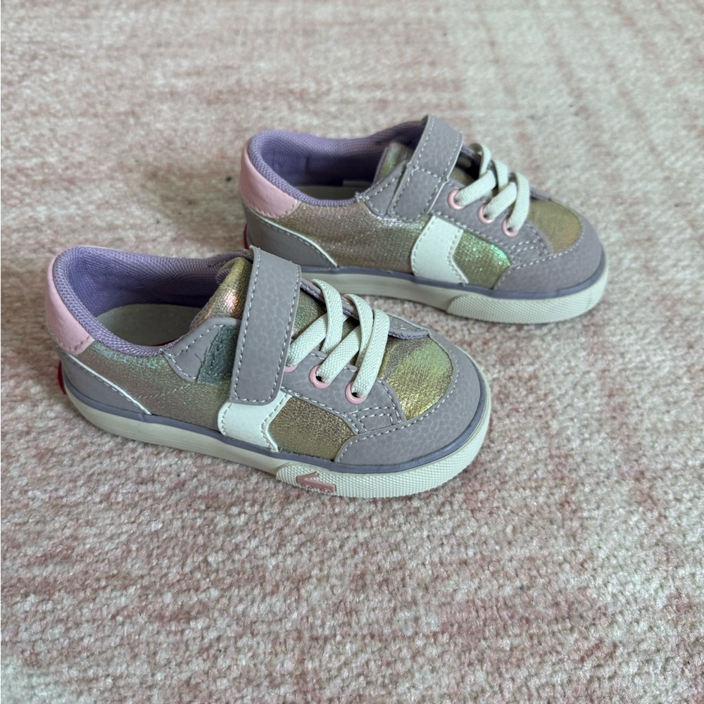 See Kai Run Connor Gold Sz 7